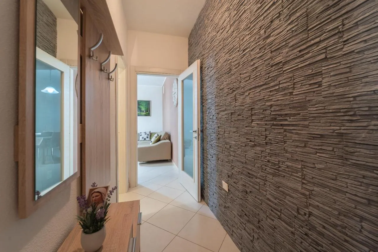 Miros Apartment Αλγκέρο 0*,